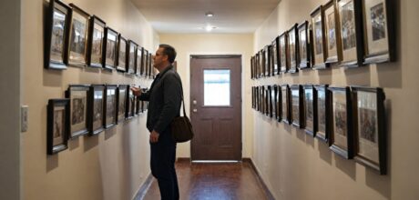 Como transformar corredores estreitos em galerias de arte funcionais